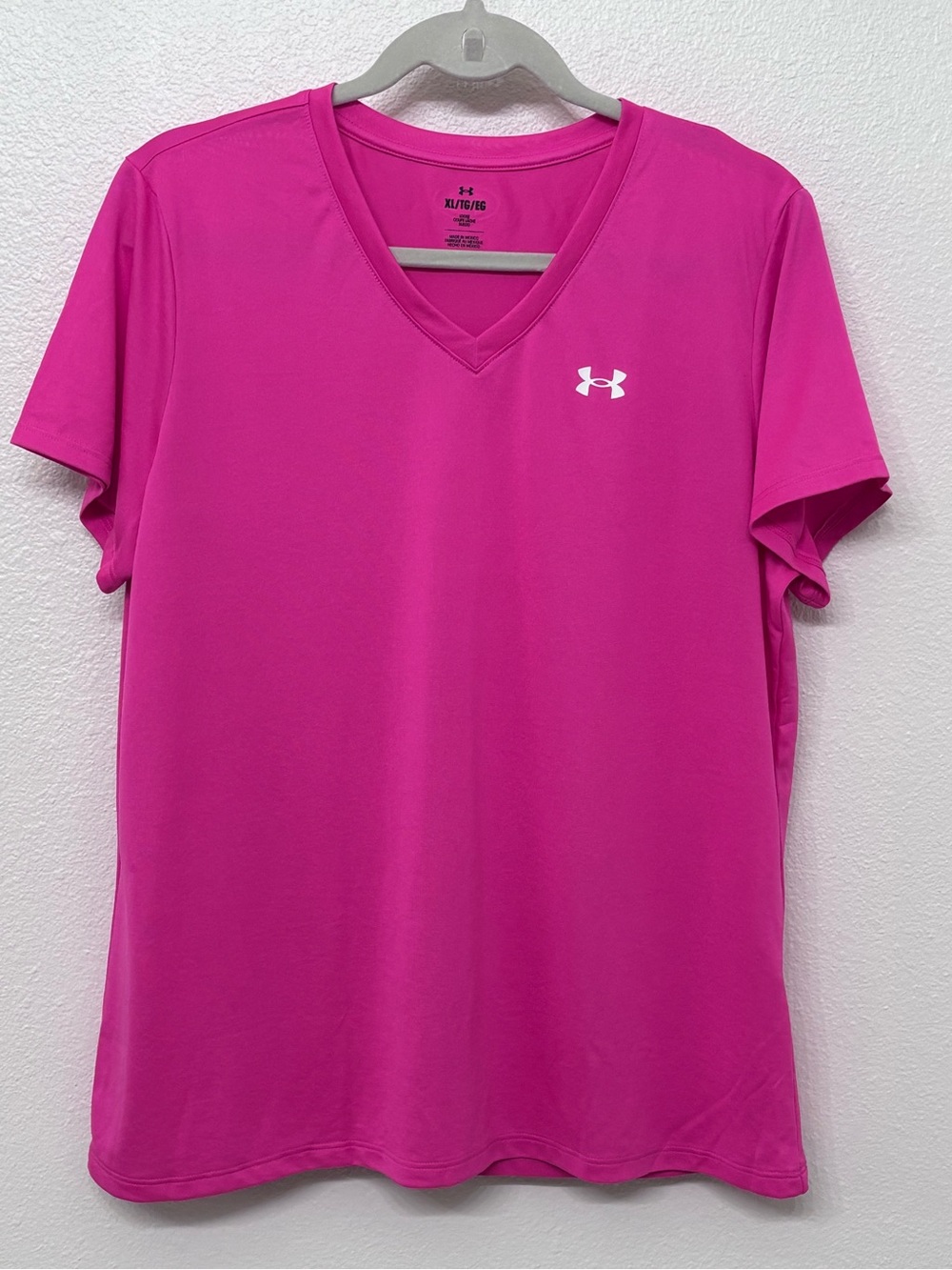 Under Armour Women’s Pink Short Sz XL